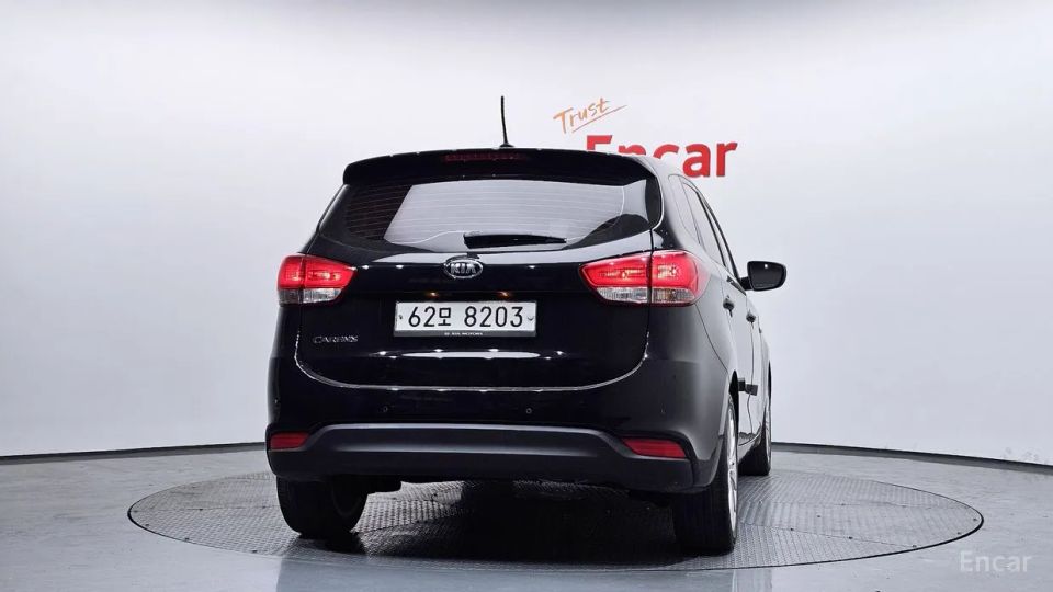 Kia Carens