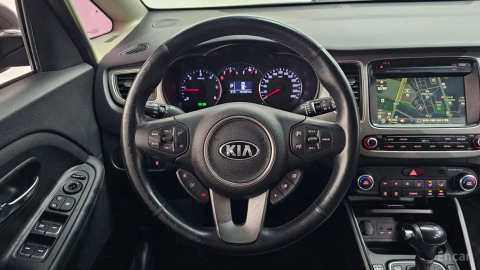 Kia Carens
