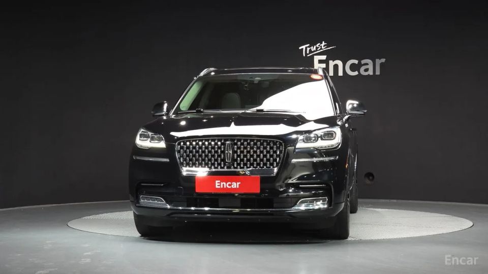 Lincoln Aviator