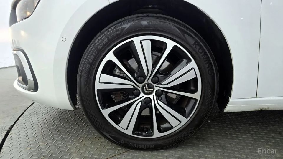 Citroen-DS C4 SpaceTourer