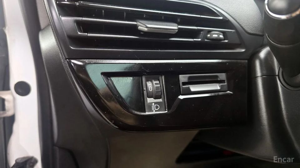 Citroen-DS C4 SpaceTourer
