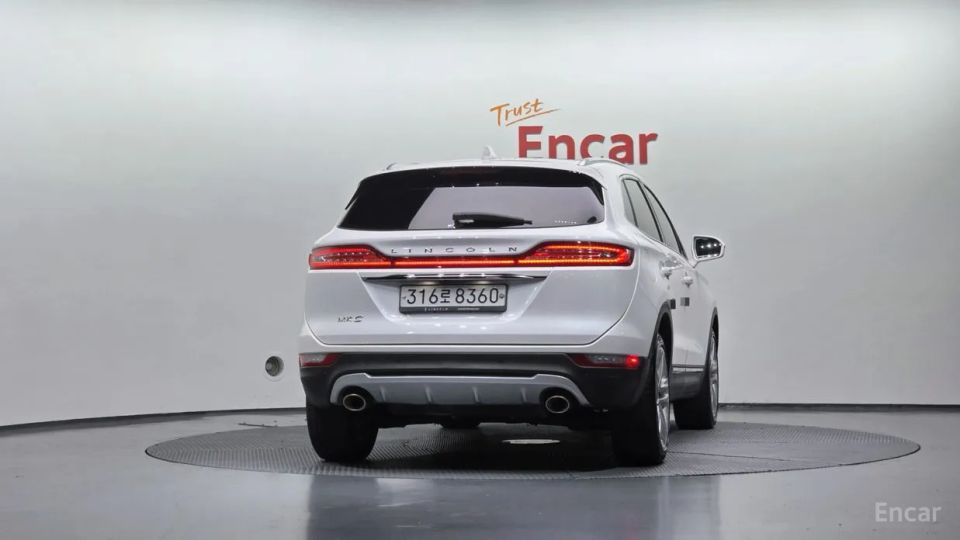Lincoln MKC