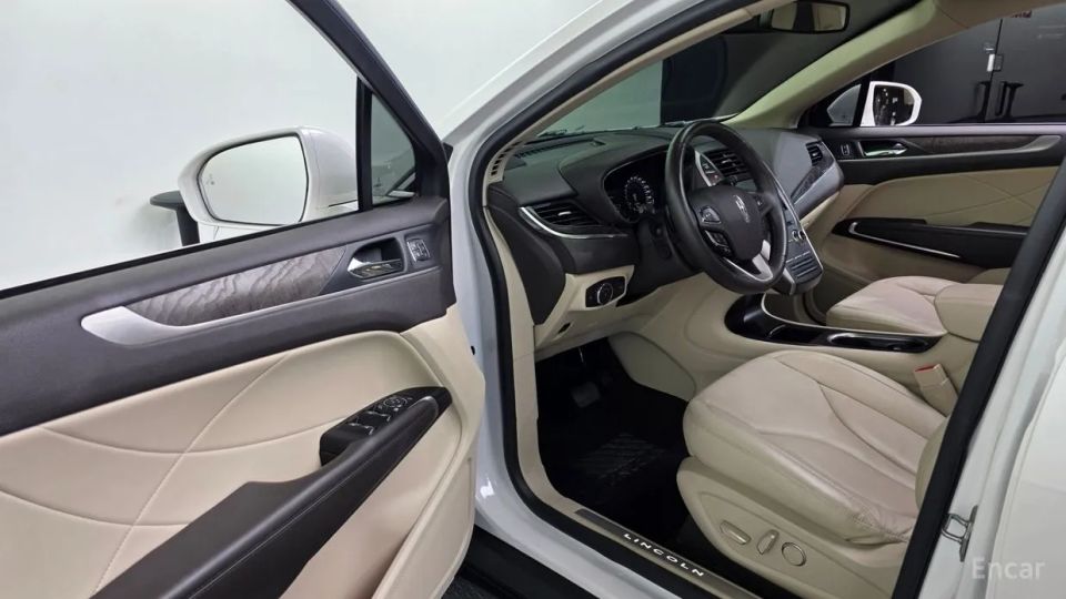 Lincoln MKC