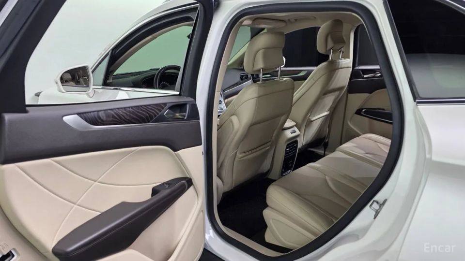 Lincoln MKC