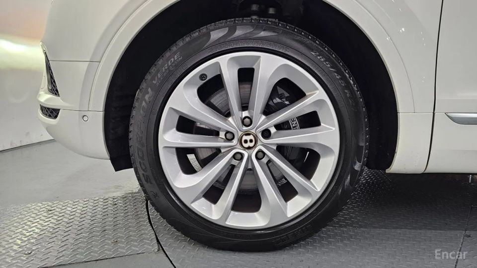 Bentley Bentayga