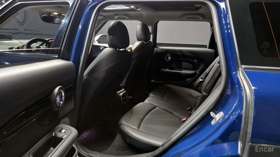 Mini clubman