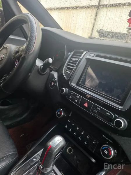 Kia Carens