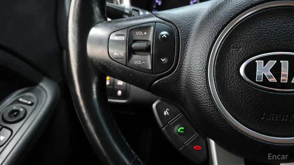 Kia Carens
