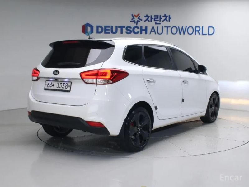 Kia Carens