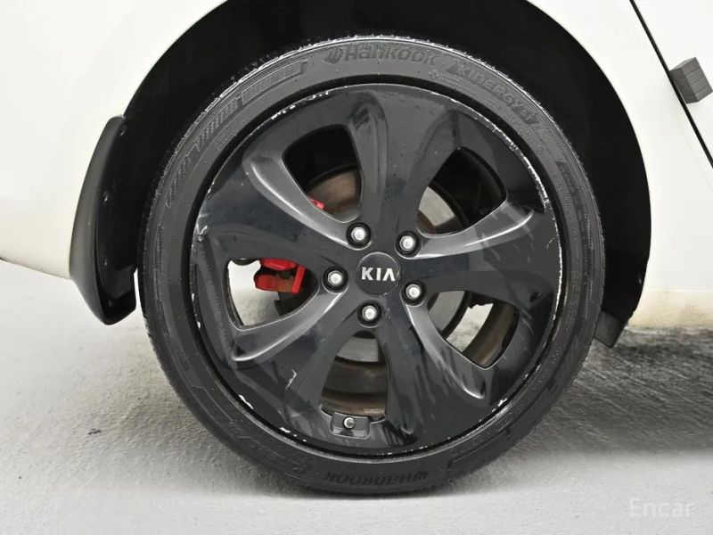 Kia Carens