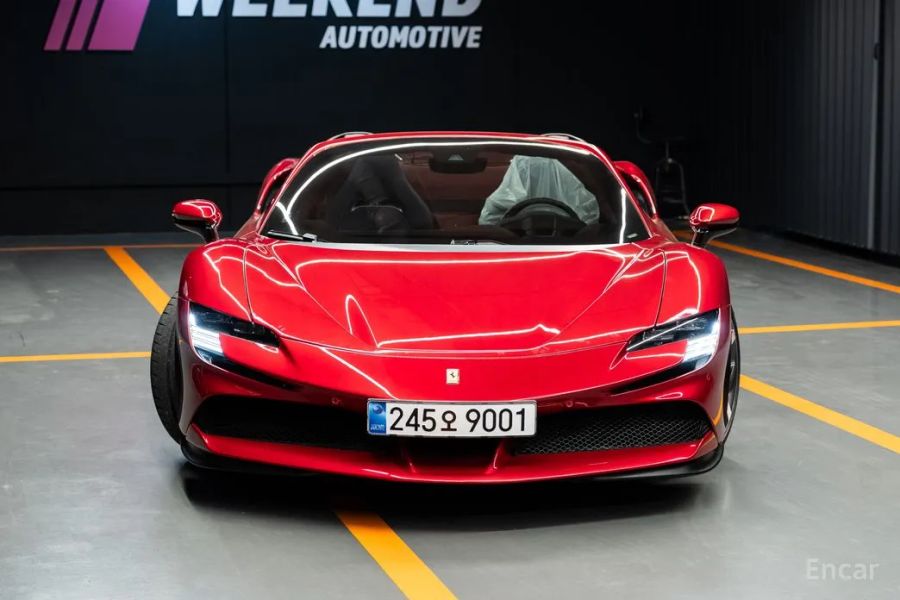 Ferrari SF90