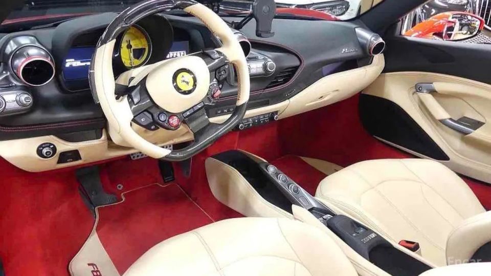 Ferrari F8