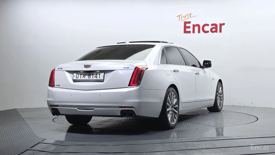 Cadillac CT6