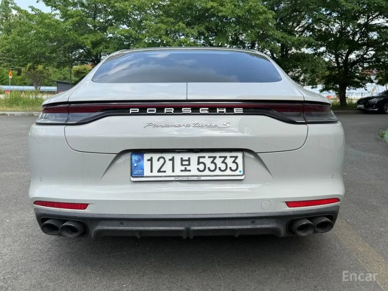 Porsche Panamera