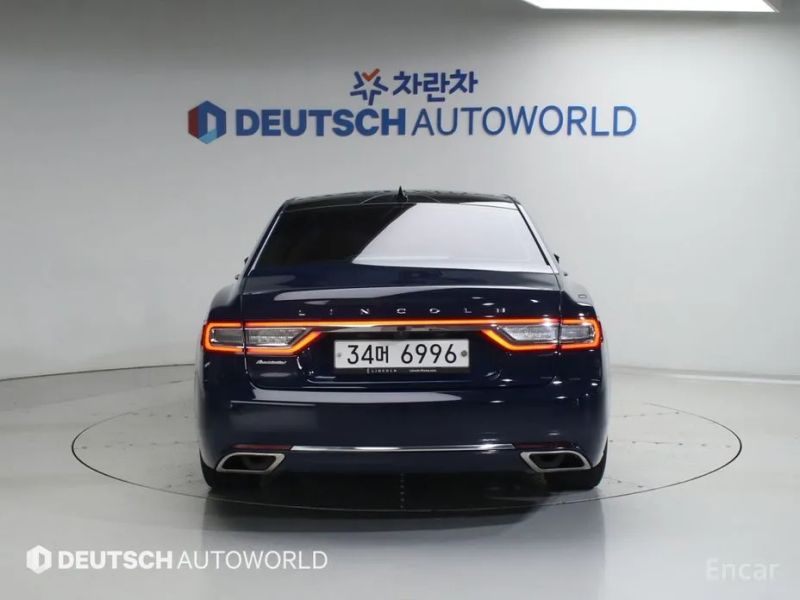Lincoln Continental