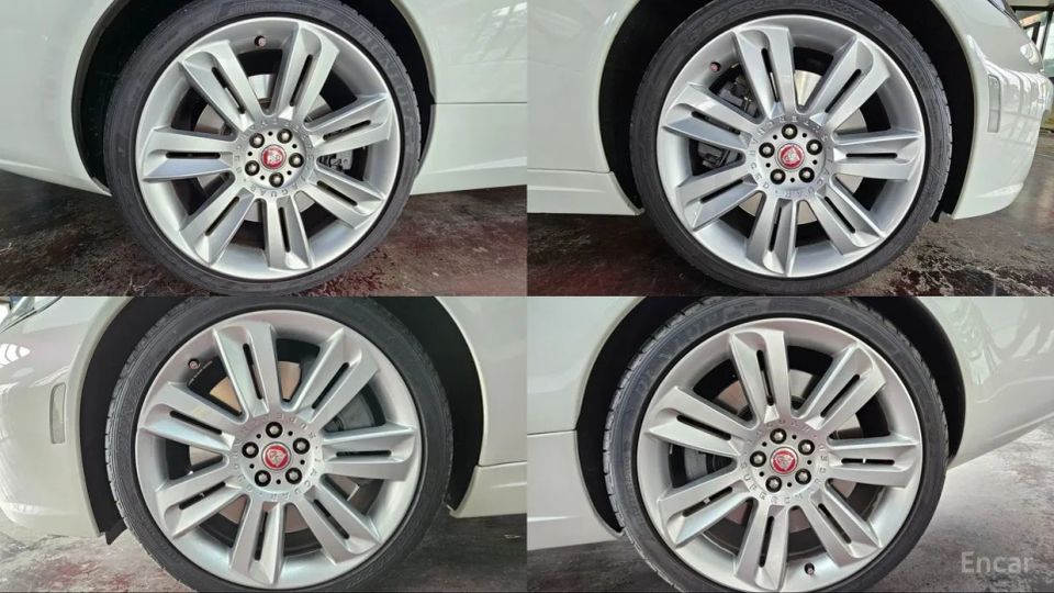 Jaguar XKR