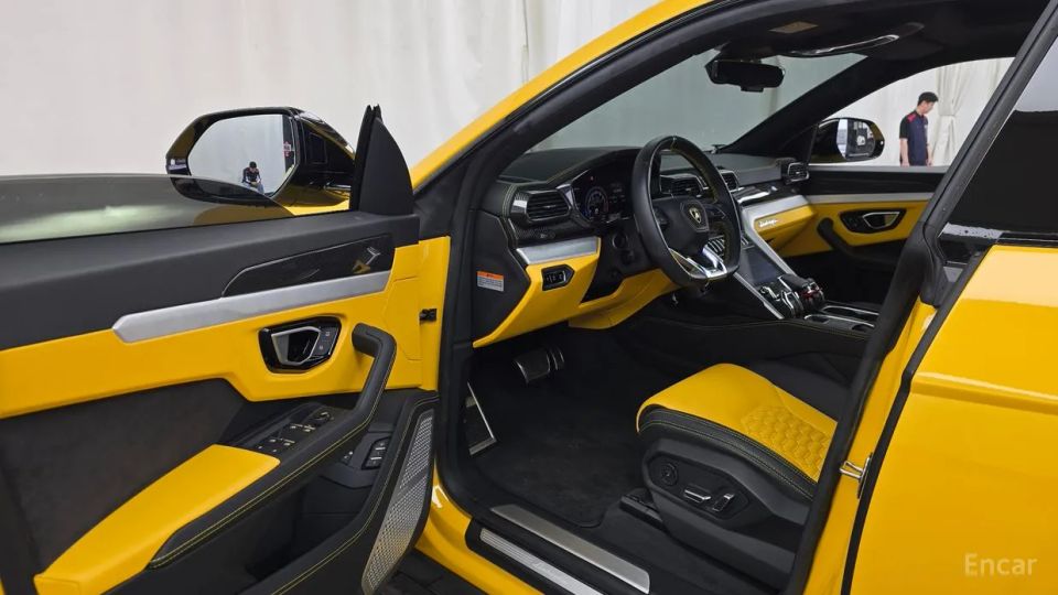 Lamborghini urus