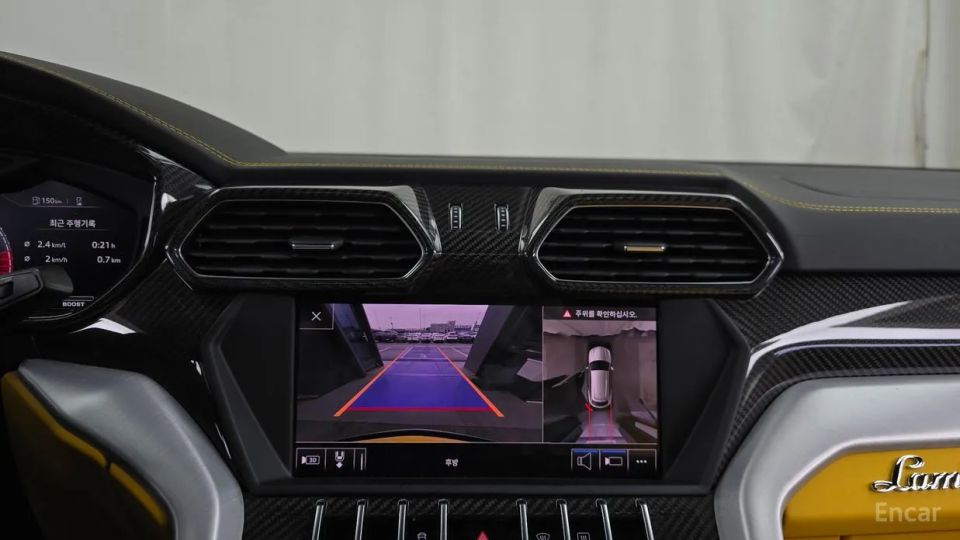 Lamborghini urus