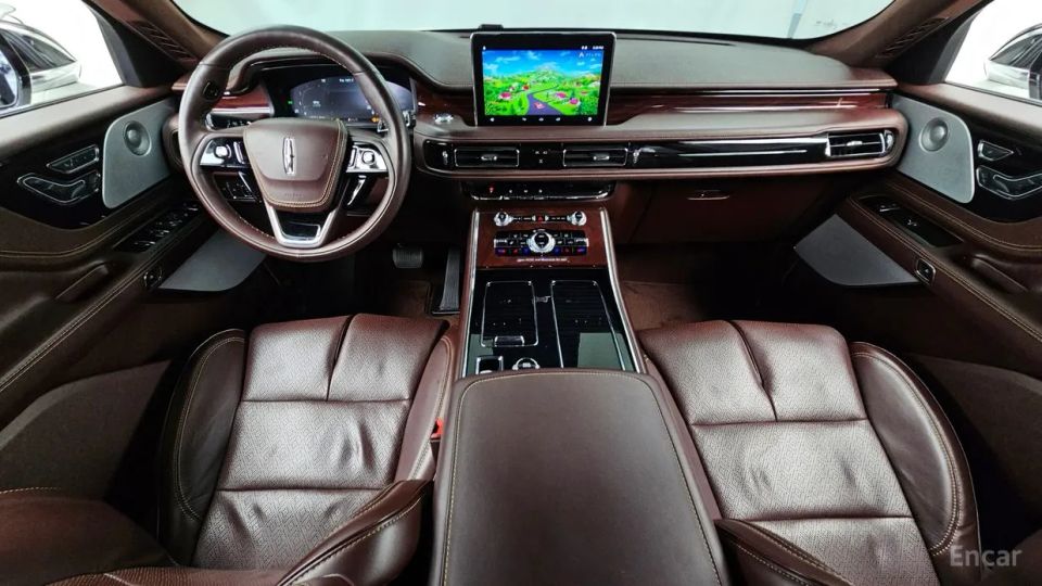 Lincoln Aviator