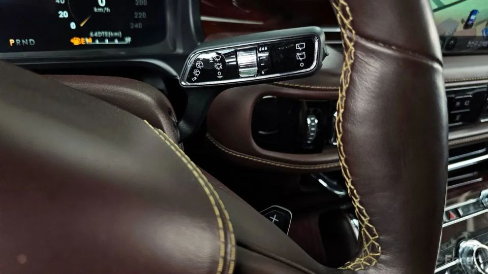 Lincoln Aviator
