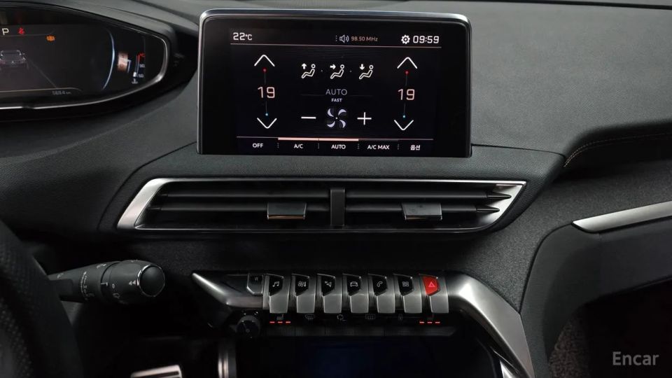 Peugeot 3008