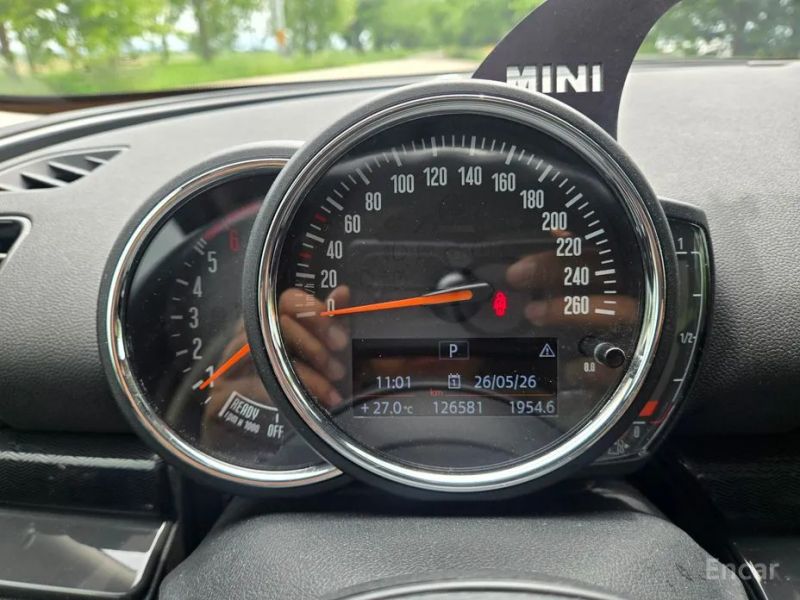 Mini clubman