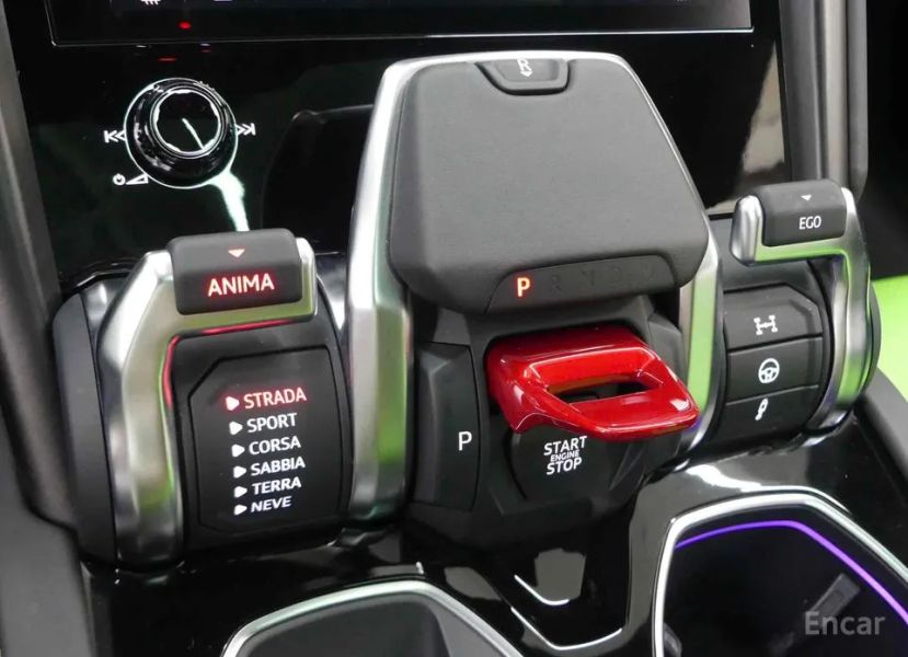 Lamborghini urus