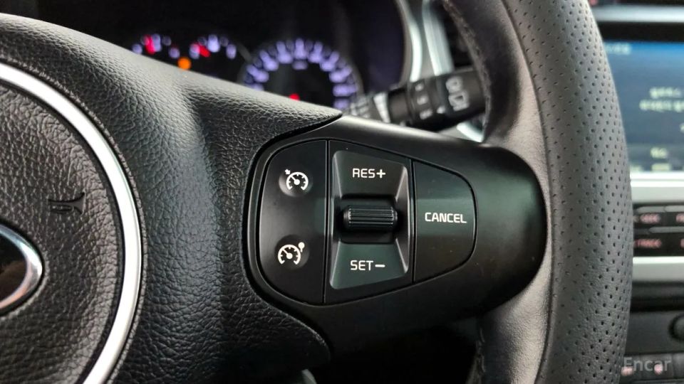 Kia Carens