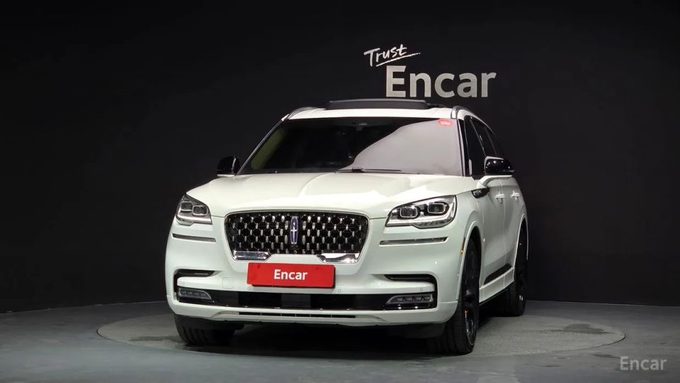 Lincoln Aviator