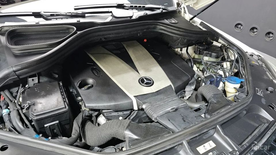 Mercedes-Benz M-class