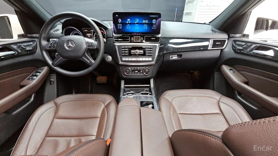 Mercedes-Benz M-class