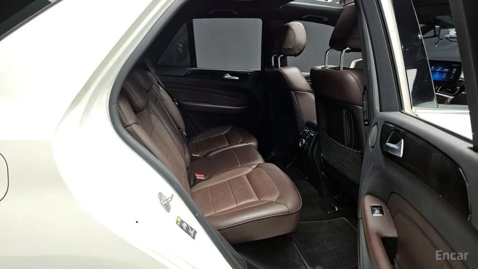 Mercedes-Benz M-class