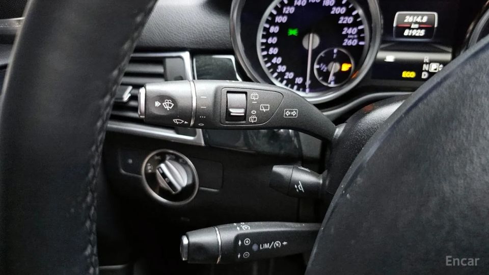 Mercedes-Benz M-class