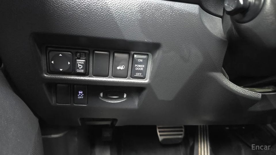 Infiniti QX70