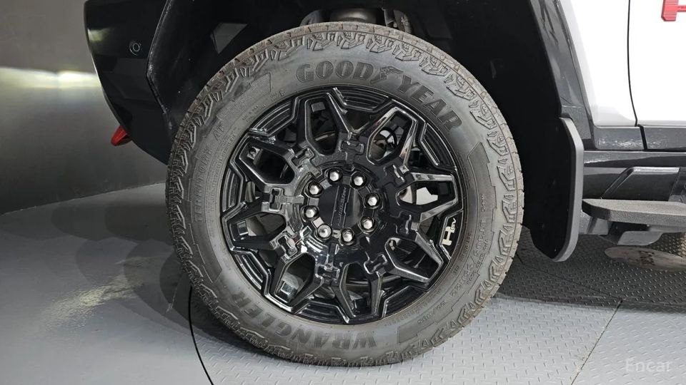 GMC Hummer EV