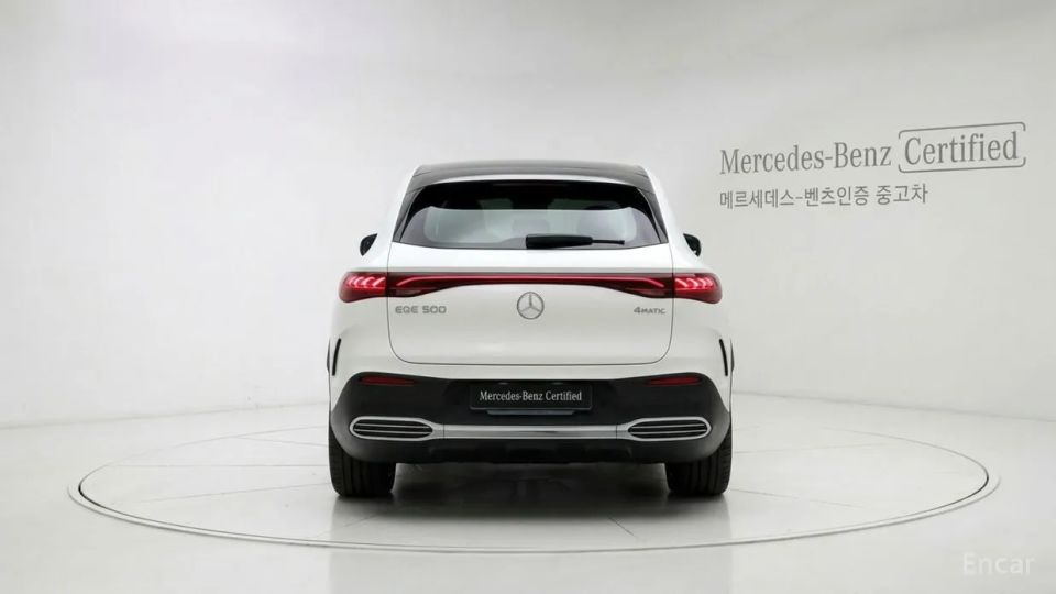 Mercedes-Benz EQE