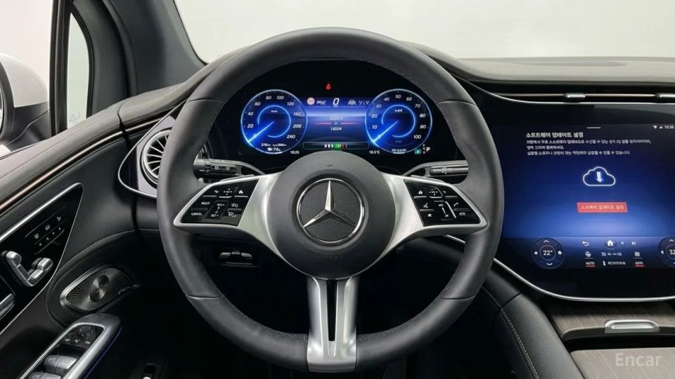 Mercedes-Benz EQE