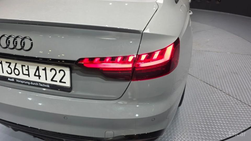 Audi S4