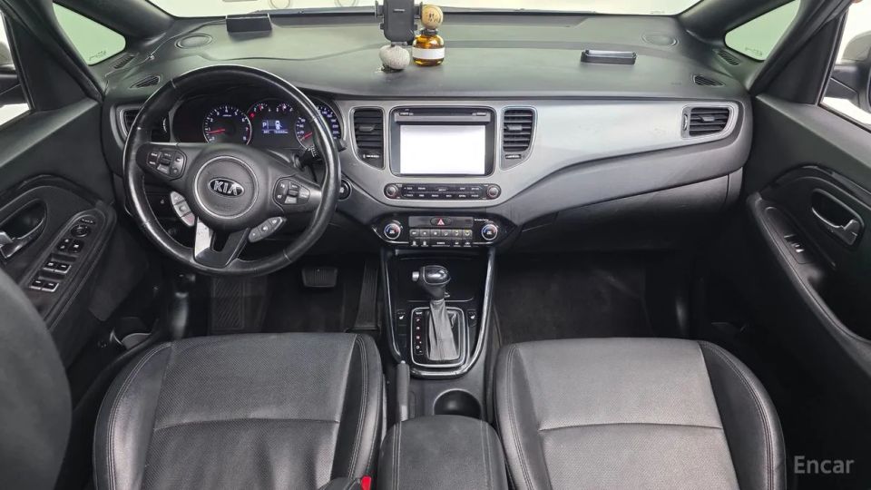 Kia Carens