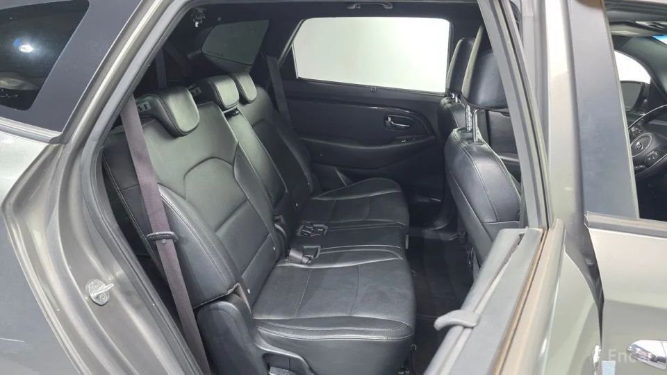 Kia Carens