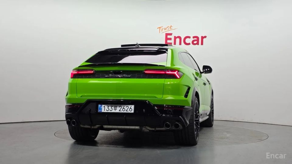 Lamborghini urus