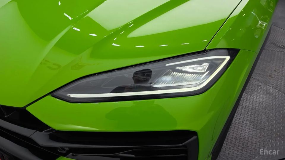 Lamborghini urus
