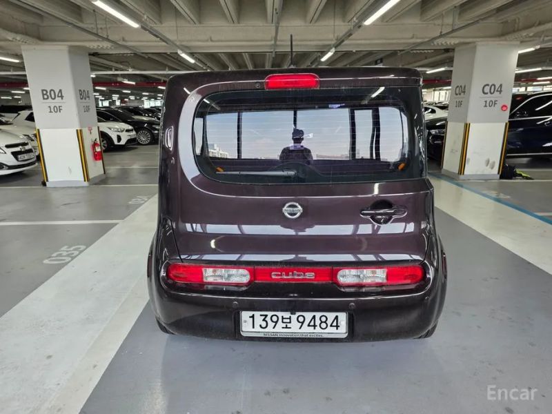 Nissan Cube