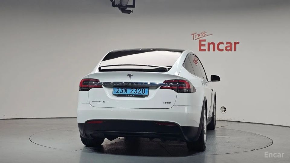 Tesla model-x