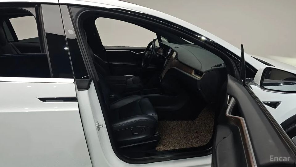 Tesla model-x