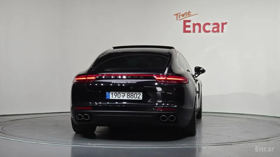 Porsche Panamera