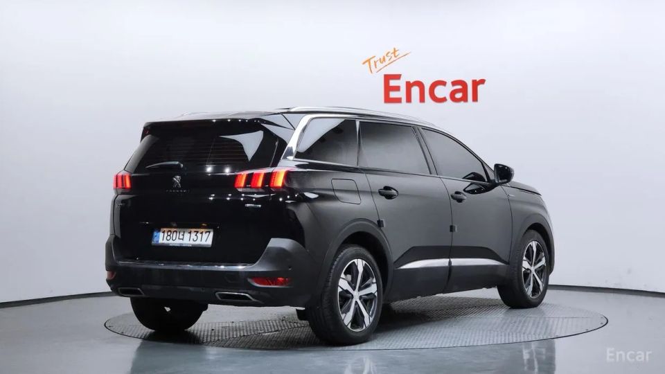 Peugeot 5008