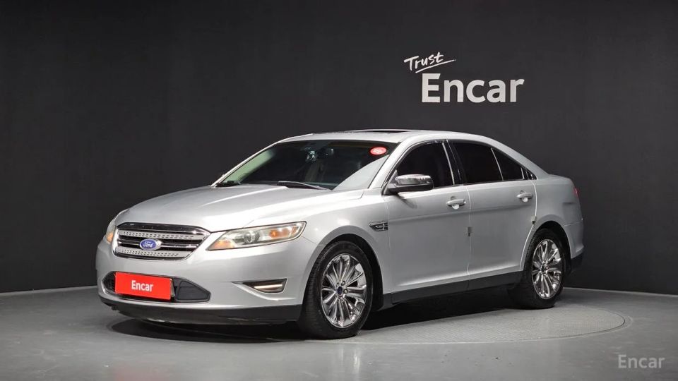 Ford Taurus