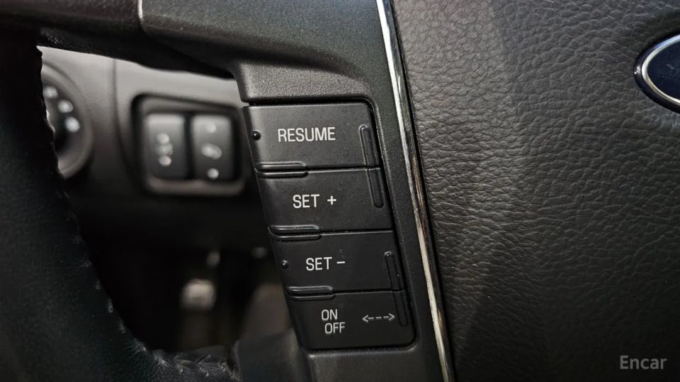 Ford Taurus