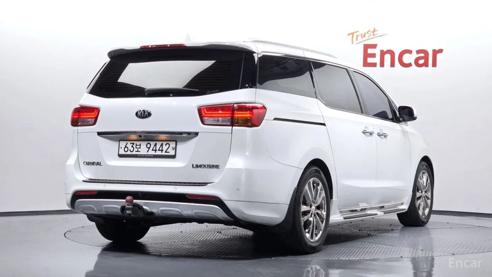 Kia Canival